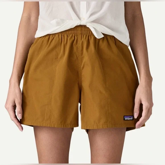 NWOT Patagonia Women's Funhoggers 4” Shorts | Medium (US 4-6) - Picture 1 of 11